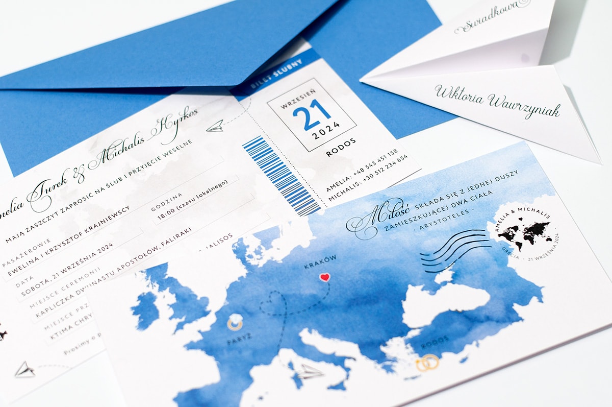 Zaproszenia ślubne w greckim klimacie, biało niebieskie, bilet lotniczy