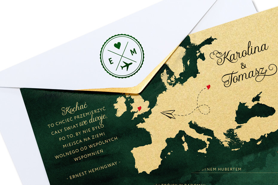 Zaproszenia butelkowa zieleń i złoto w stylu podróżniczym z mapą europy