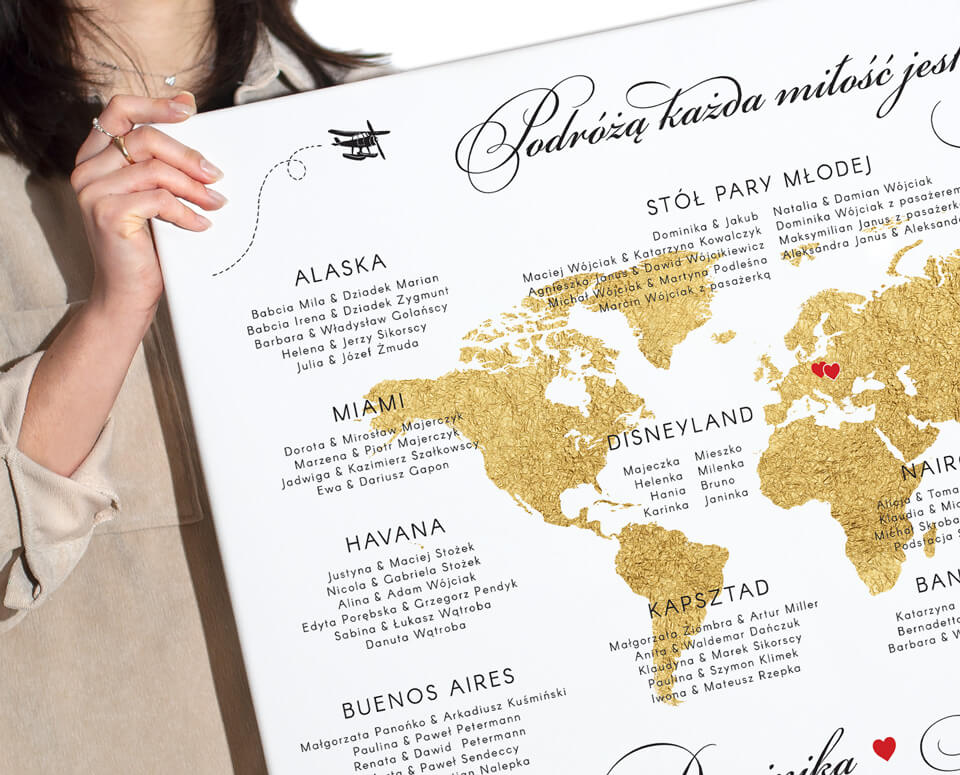 Plan usadzenia gości, plan stołów ze złotą mapą świata